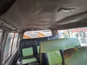 Hyundai H-100 1998 Silver