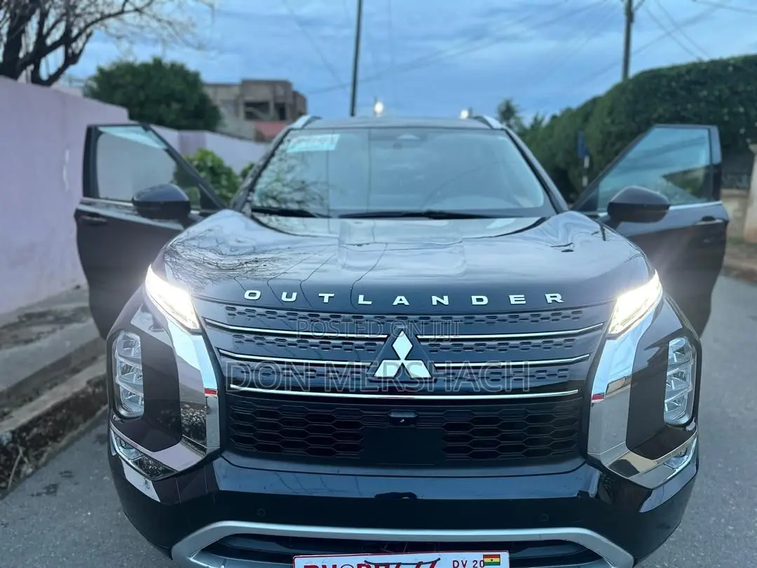 Mitsubishi Outlander SEL Black Edition 2023 Black