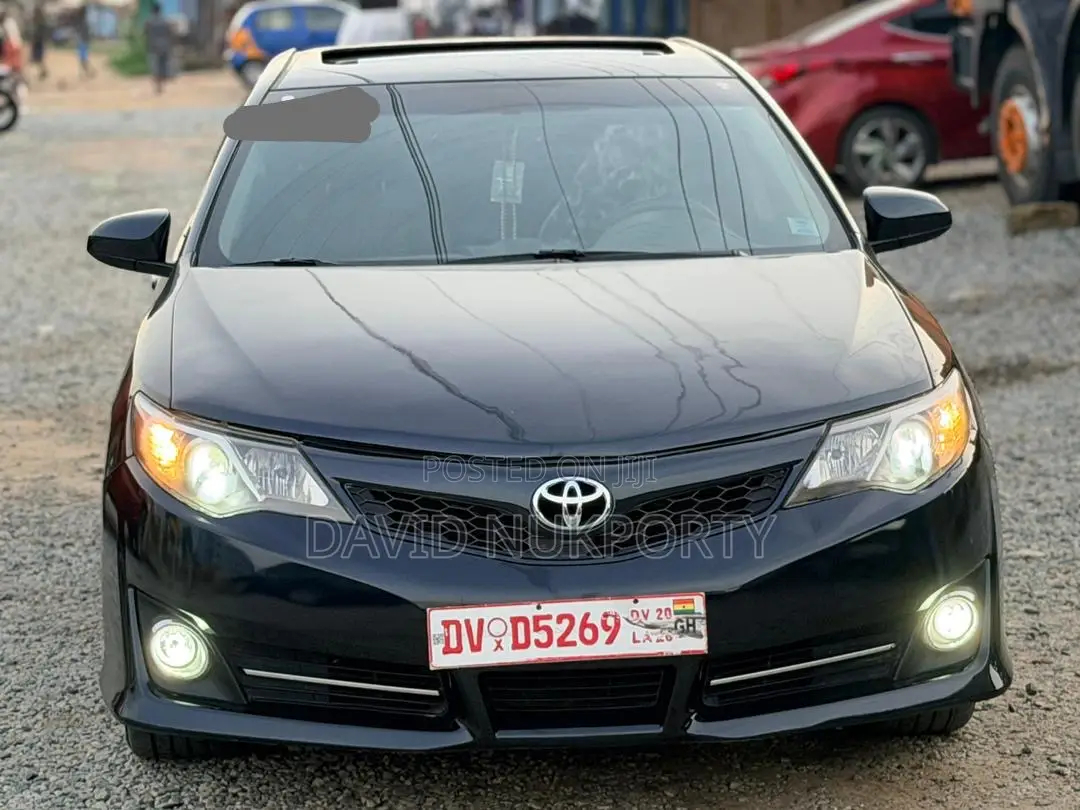 Toyota Camry 2014 Black