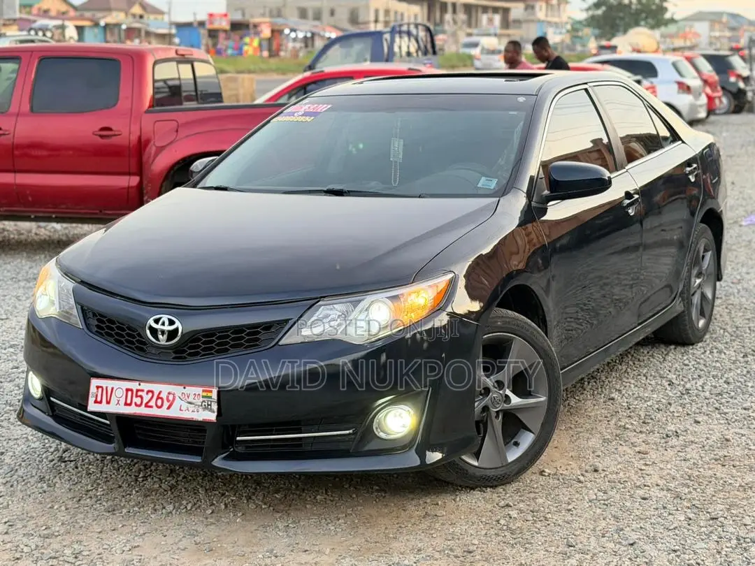 Toyota Camry 2014 Black