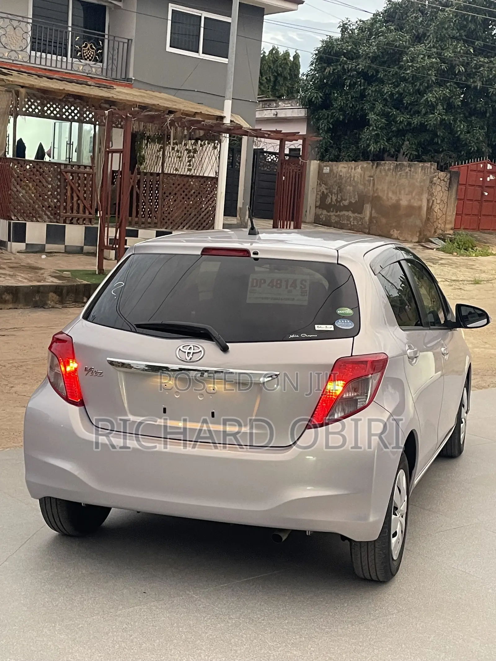 Toyota Vitz 1.3 AWD 5dr 2013 Silver