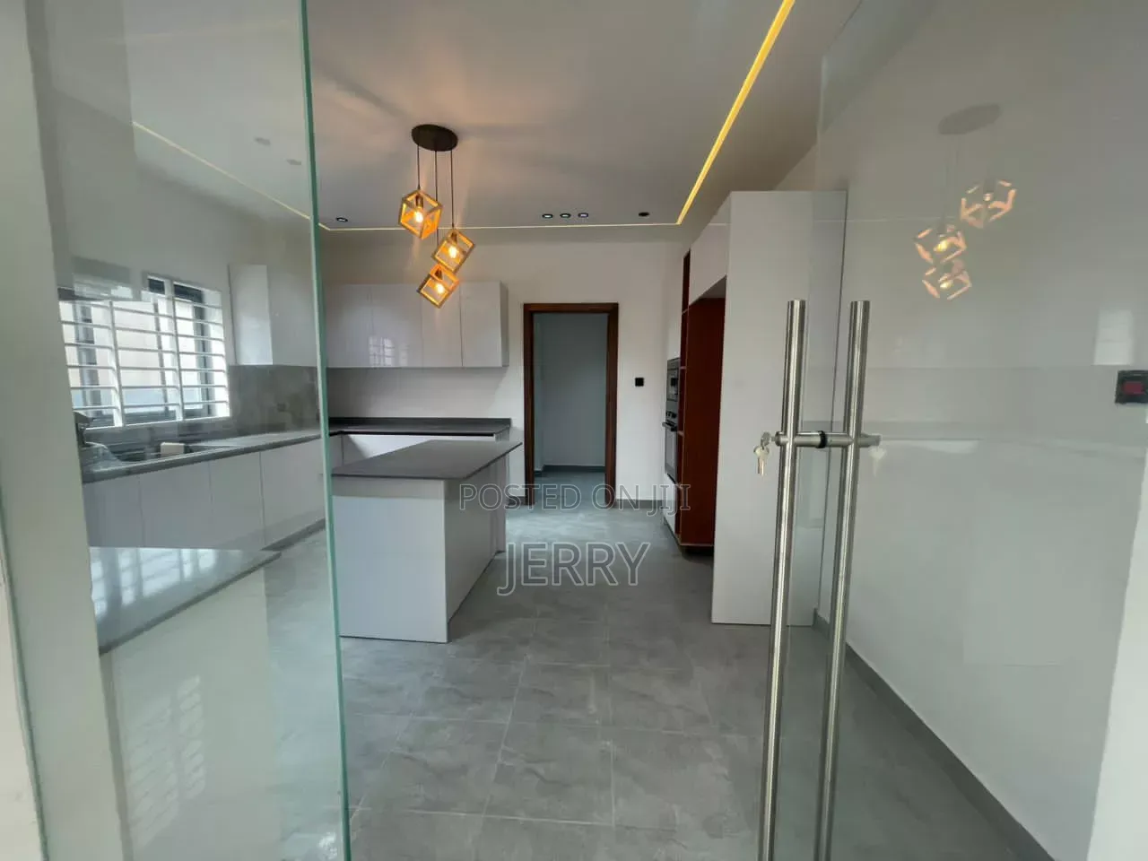 3bdrm House in Oyarifa Mall Area for sale