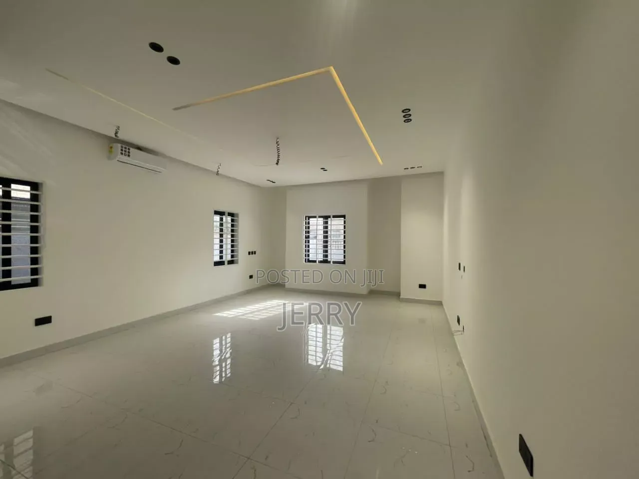 3bdrm House in Oyarifa Mall Area for sale