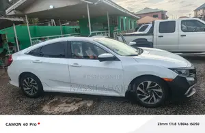 Honda Civic EX Sedan 2020 White