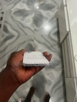 Apple iPhone 15 Plus 128 GB White