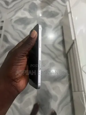 Apple iPhone 15 Plus 128 GB White
