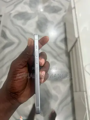Apple iPhone 15 Plus 128 GB White