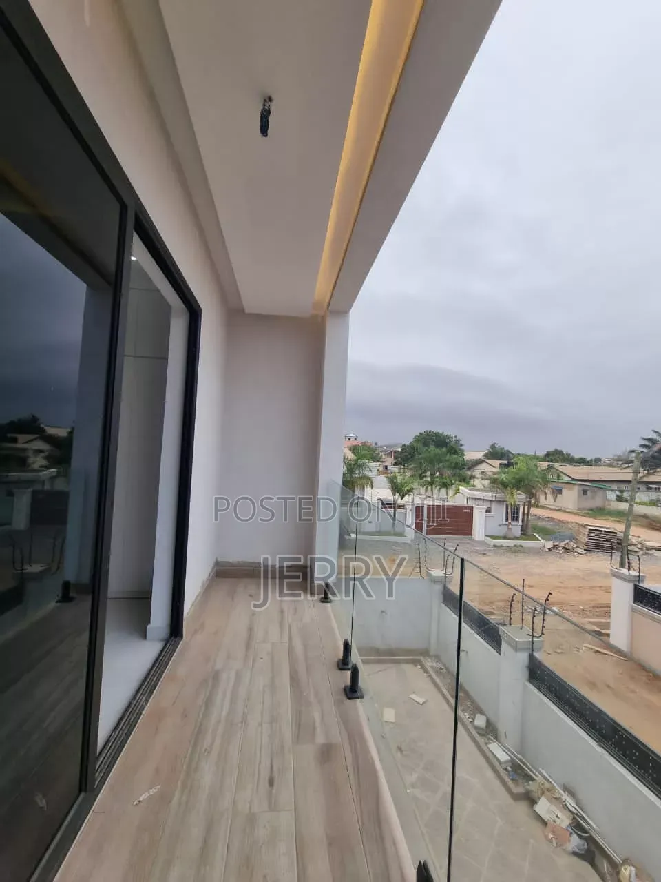 3bdrm House in Baatsona Total for sale