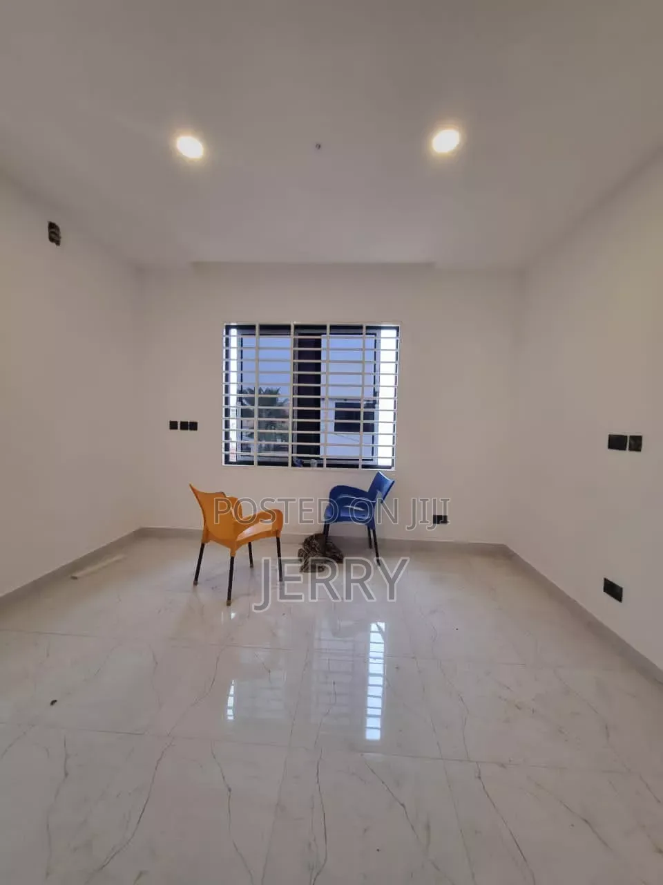 3bdrm House in Baatsona Total for sale