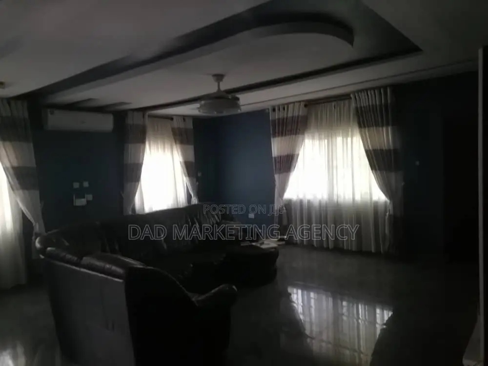 3bdrm House in Adom Estate, Community 25 for sale