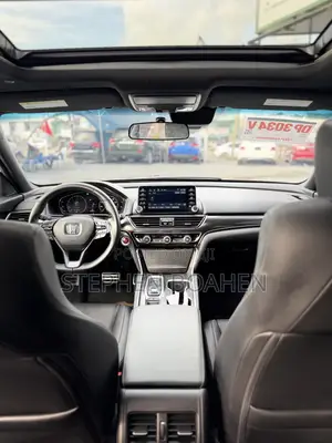 Honda Accord Sport 2.0T 2022 White
