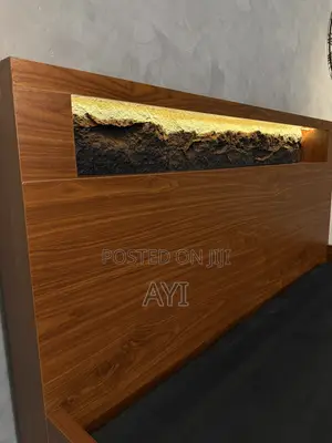 Niche Smart Bed