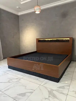 Niche Smart Bed