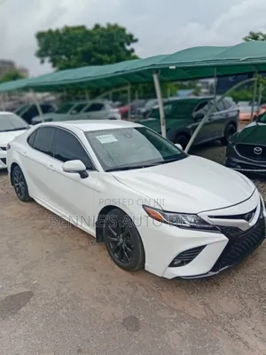Toyota Camry 2020 White