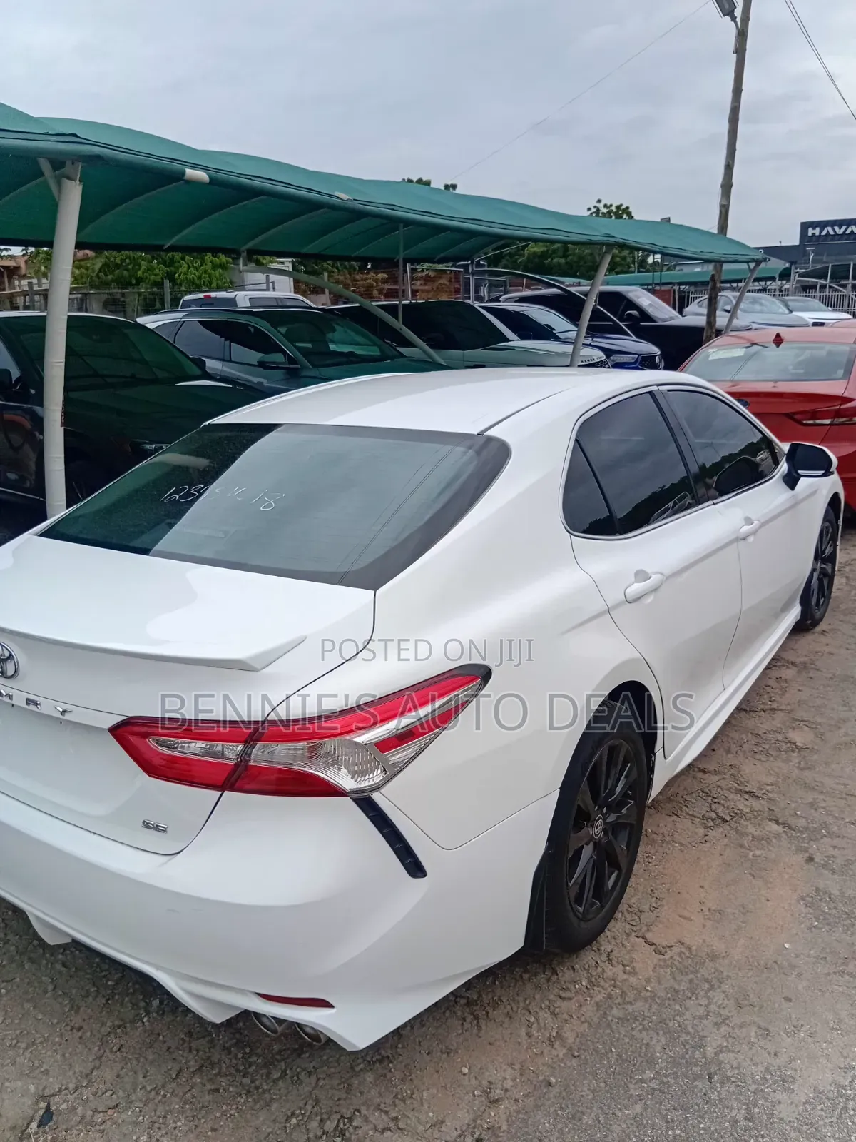 Toyota Camry 2020 White