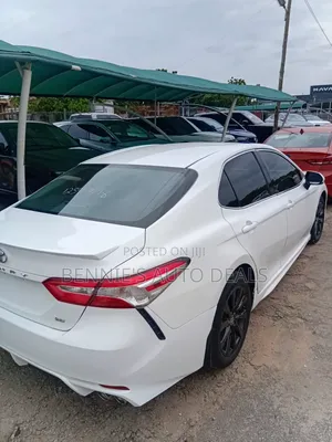 Toyota Camry 2020 White