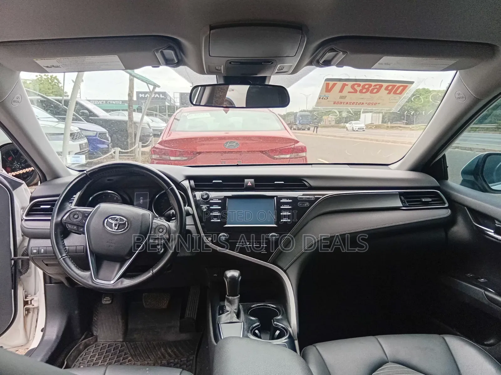 Toyota Camry 2020 White
