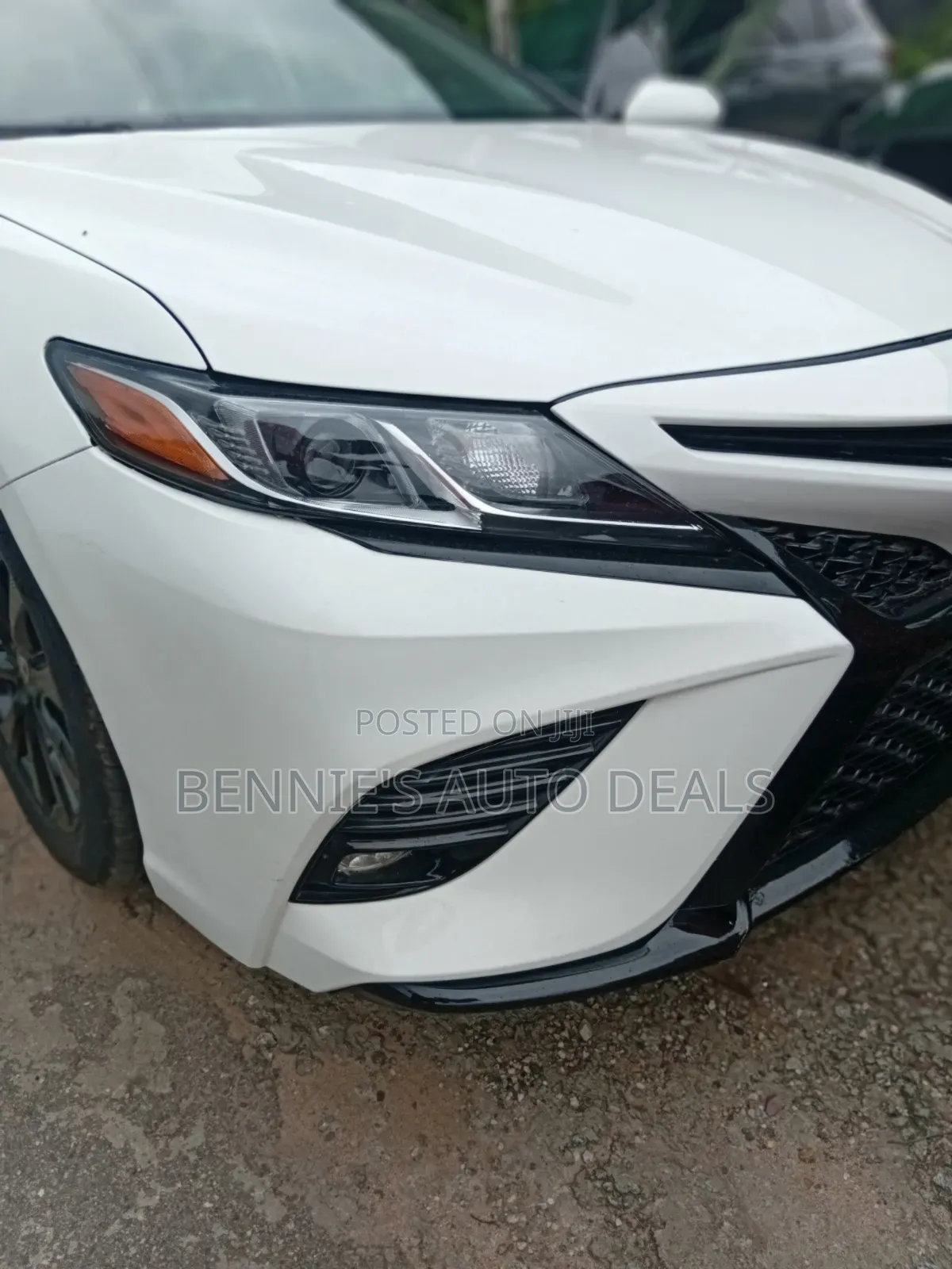 Toyota Camry 2020 White
