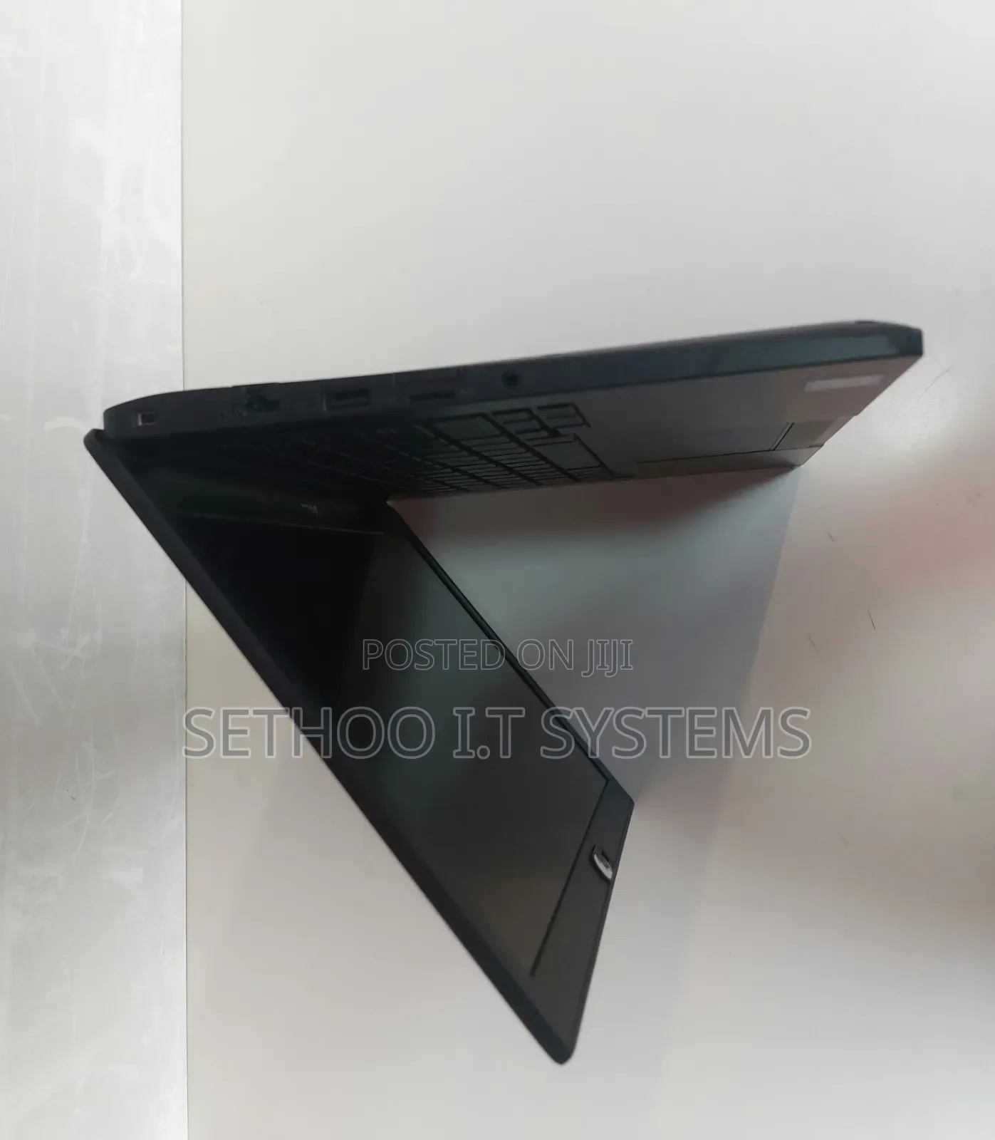 Laptop Dell Latitude 7390 8GB Intel Core i5 SSD 256GB