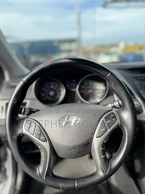Hyundai Elantra 2015 White