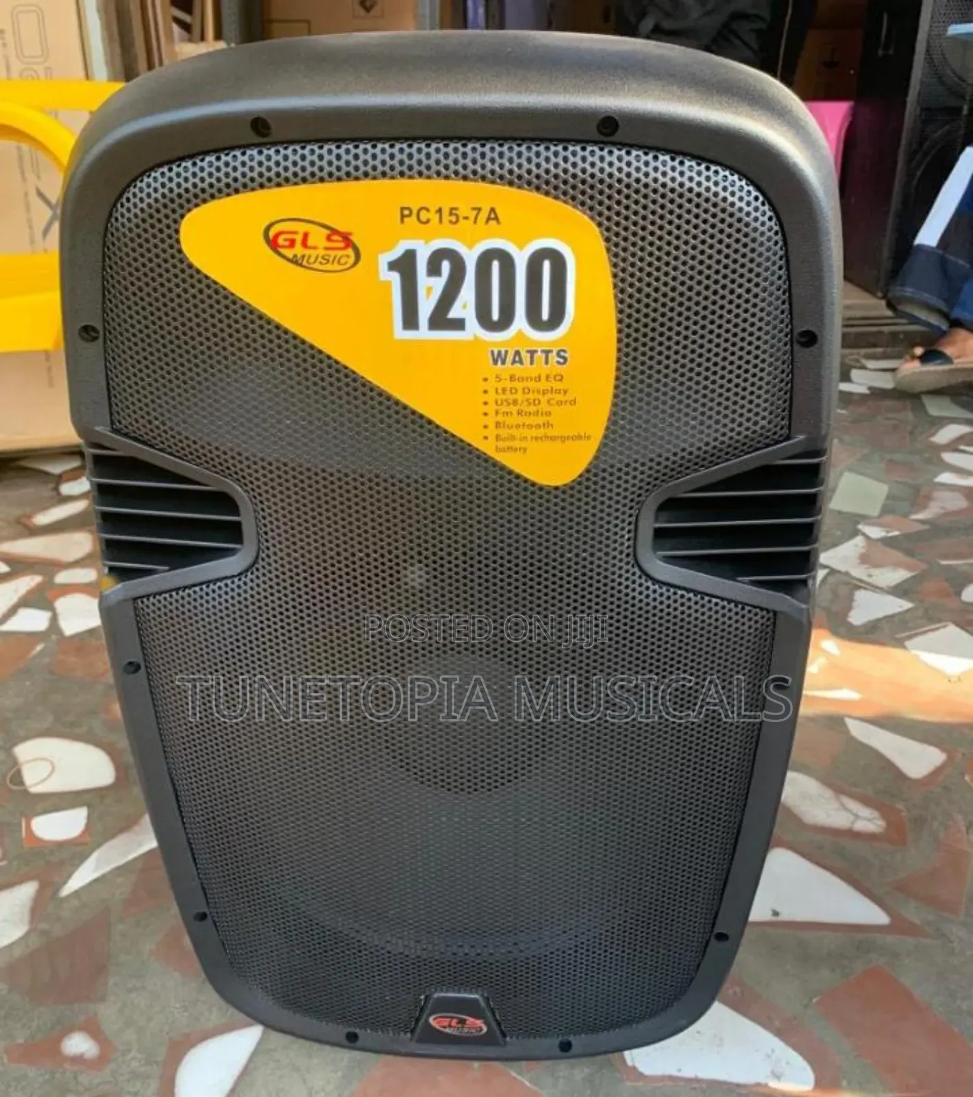 GLS Music Pc15-7a 15-Inch Rechargeable Portable Pa Speaker.