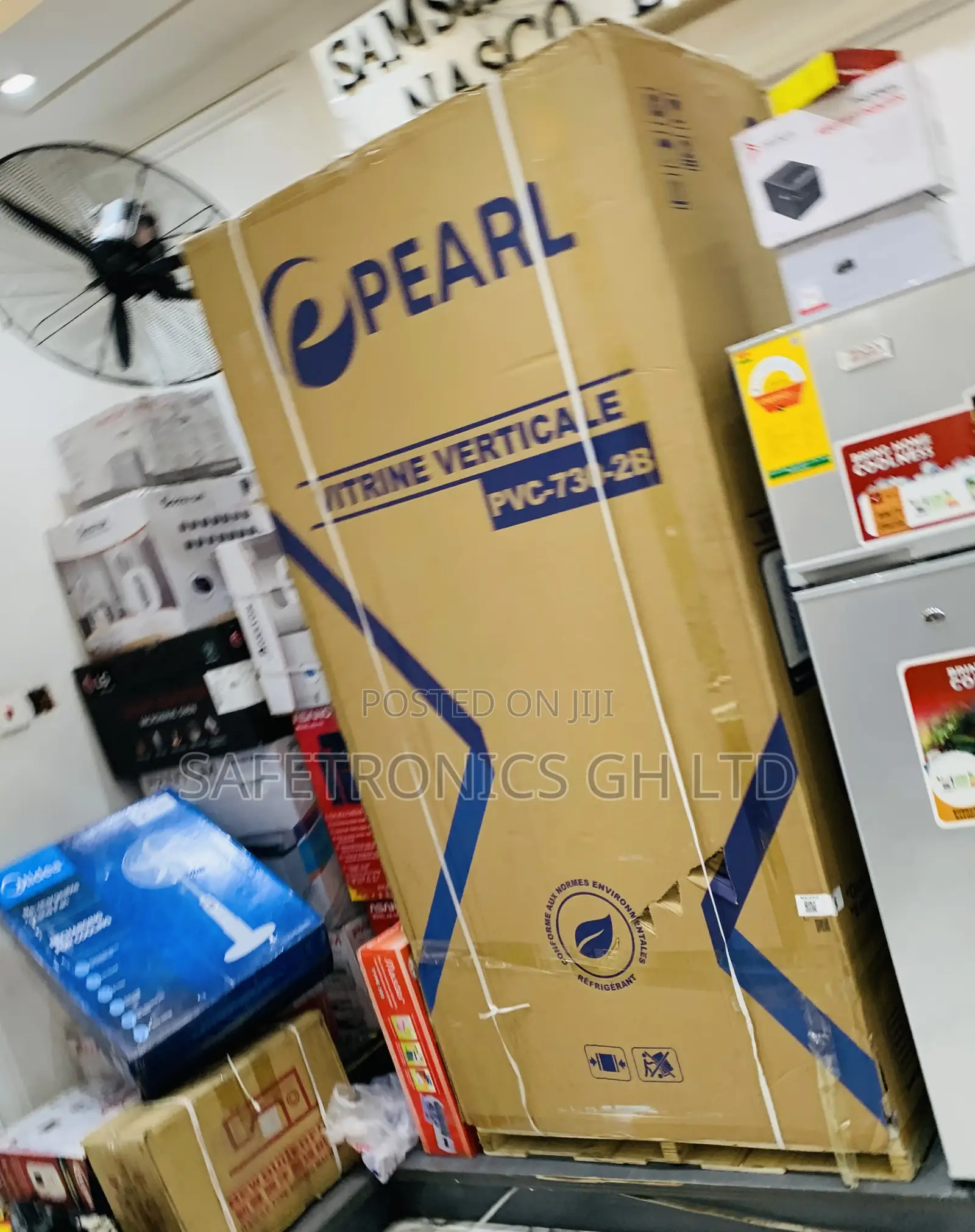 Choose Neat Pearl PVC-730-2b Commercial Double Door Display Fridge