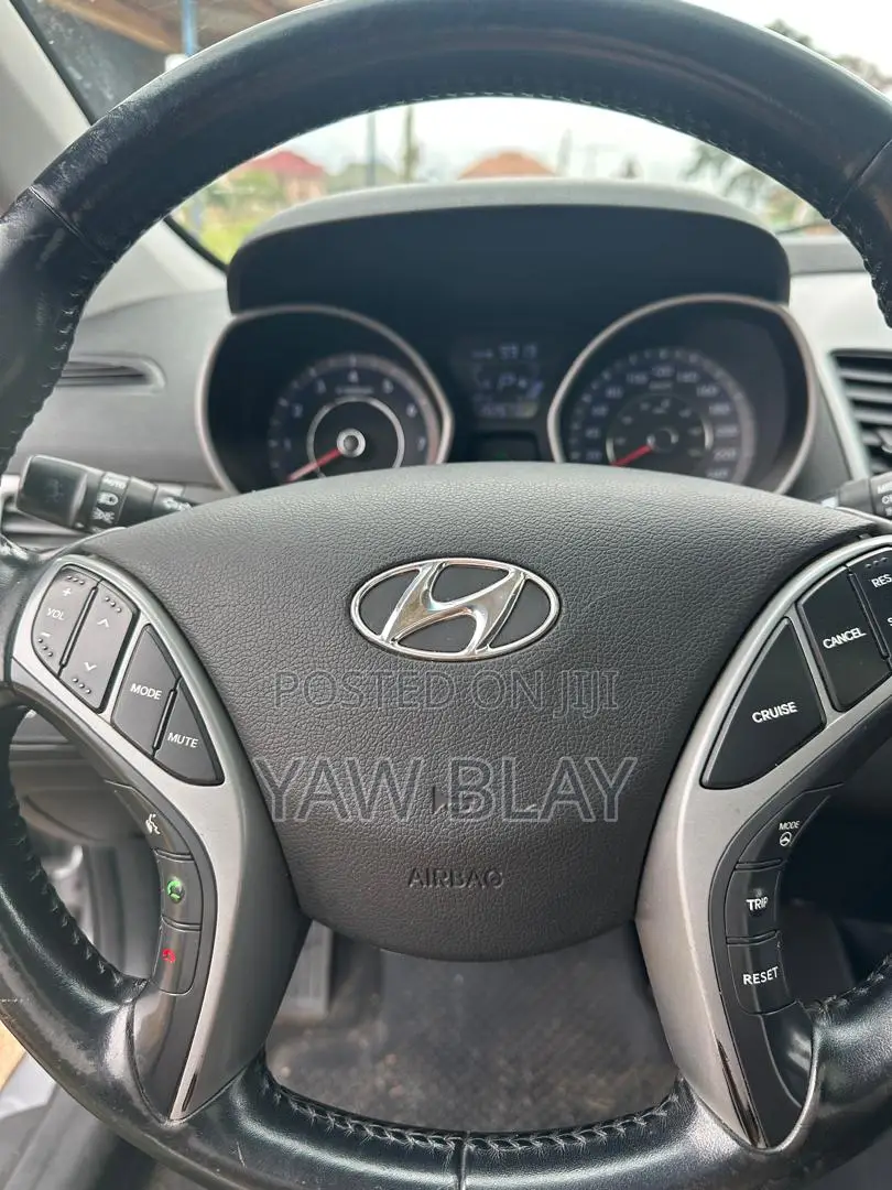 Hyundai Elantra Sport 4dr Sedan (2.0L 4cyl 6A) 2015 Gray