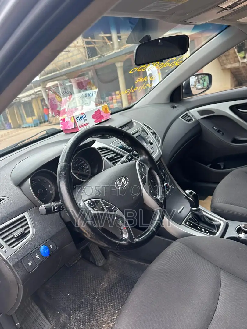 Hyundai Elantra Sport 4dr Sedan (2.0L 4cyl 6A) 2015 Gray