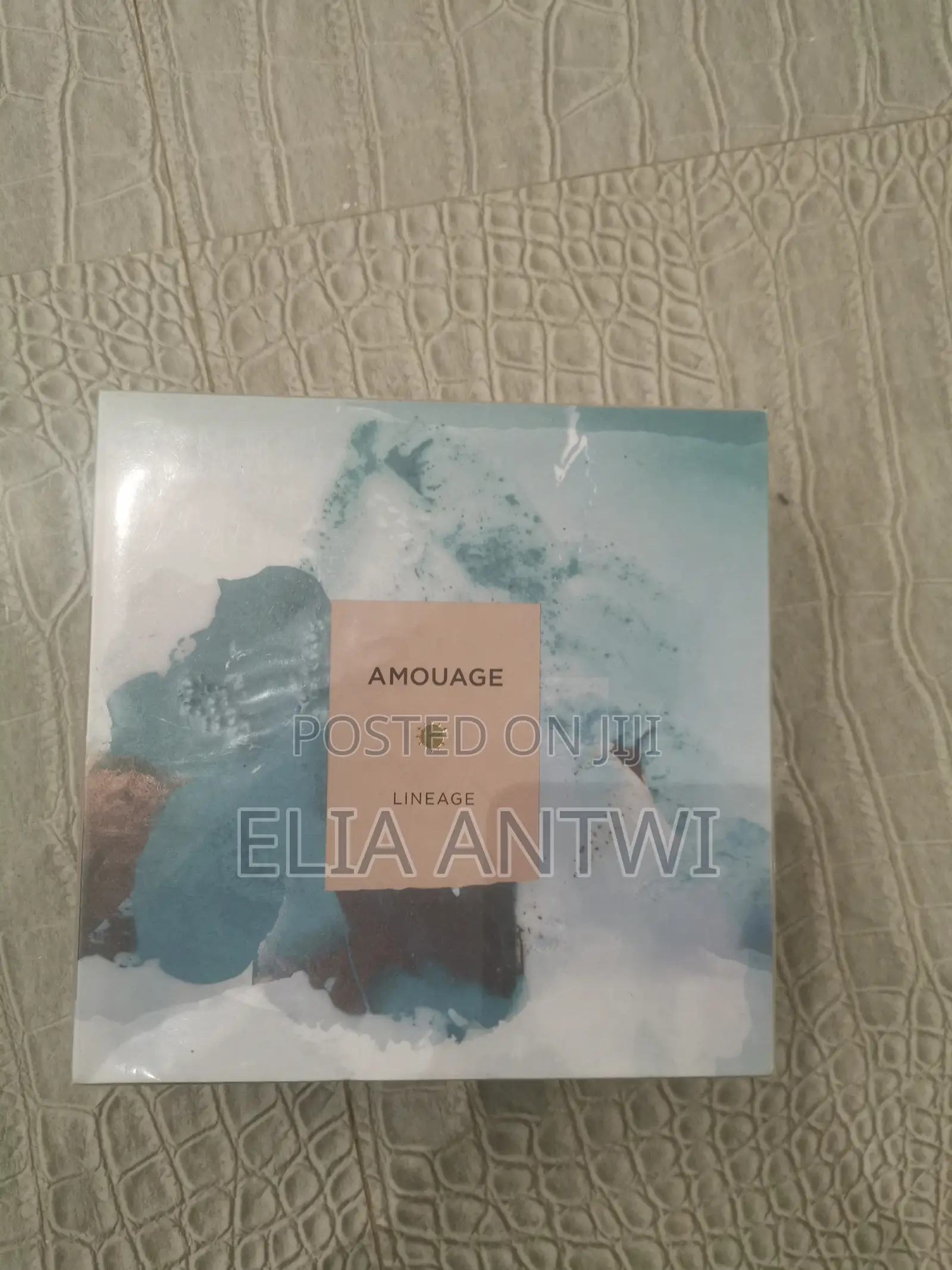 Whole Sale and Retail Perfumes