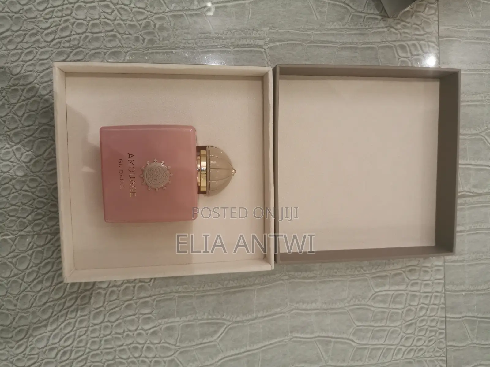 Whole Sale and Retail Perfumes