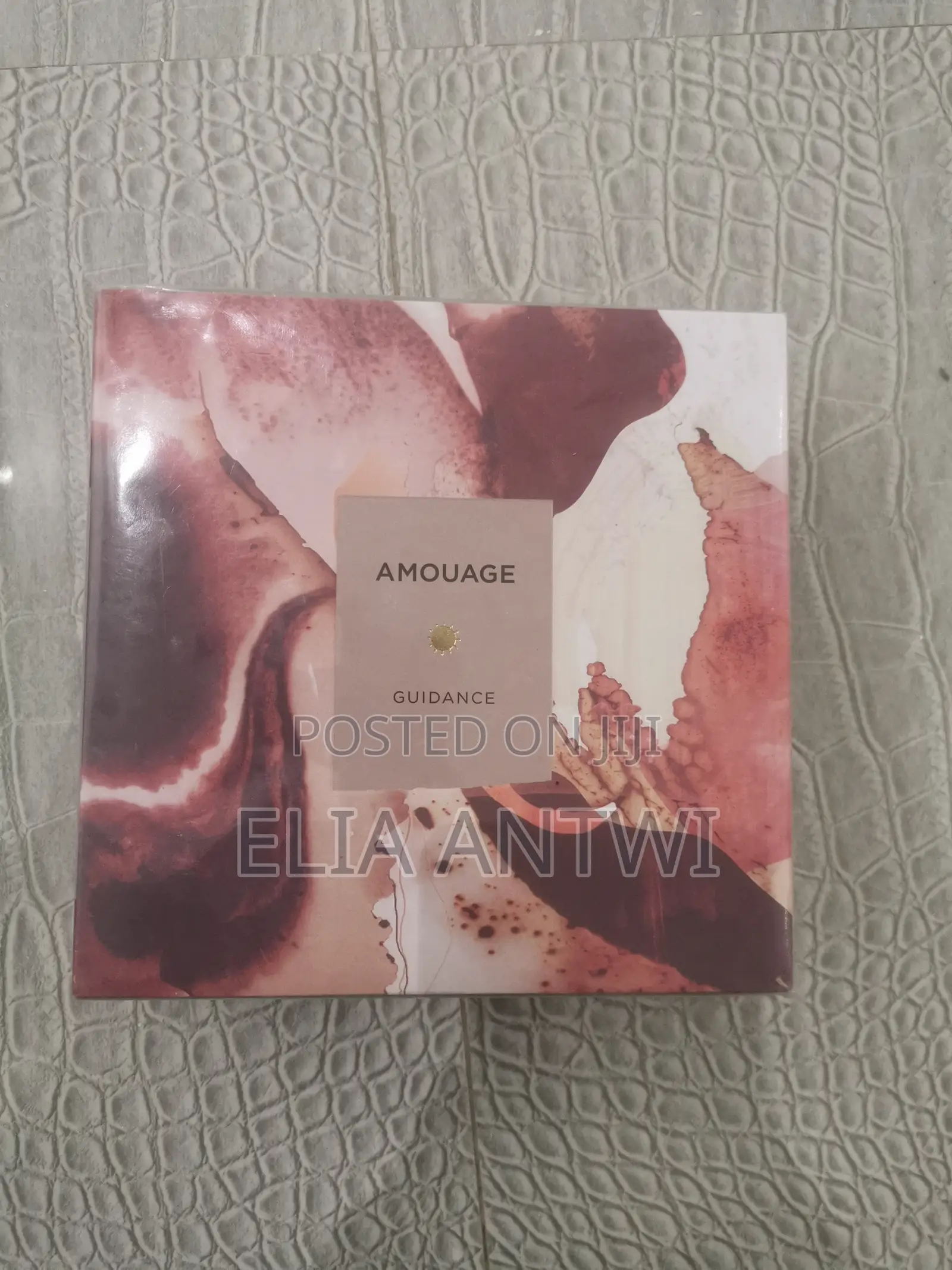 Whole Sale and Retail Perfumes