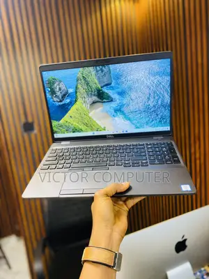 Laptop Dell Precision 15 3541 16GB Intel Core i7 SSD 256GB