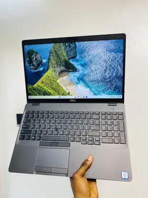 Laptop Dell Precision 15 3541 16GB Intel Core i7 SSD 256GB