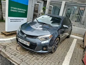 Toyota Corolla 2015 Gray