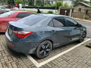 Toyota Corolla 2015 Gray