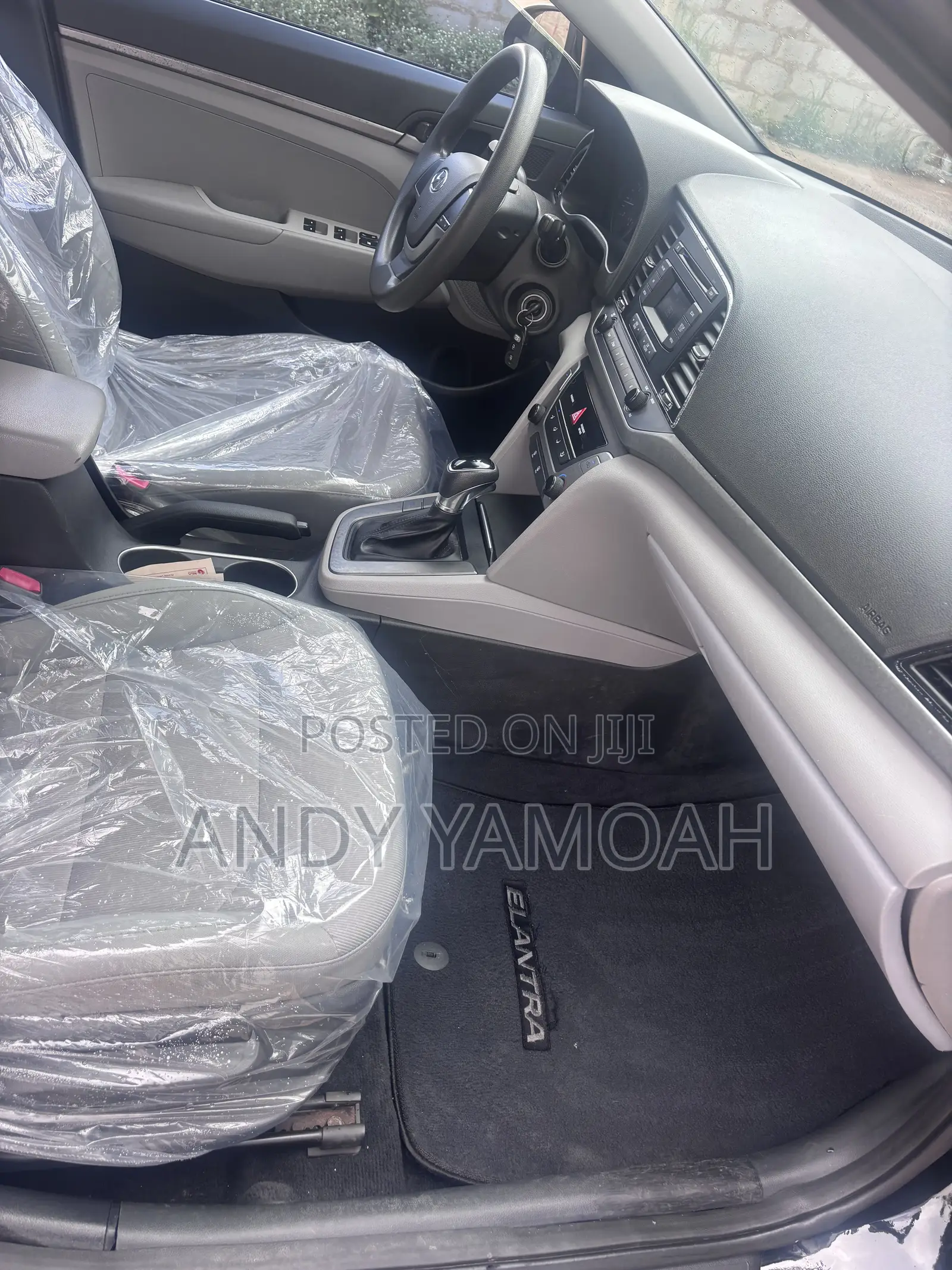 Hyundai Elantra 2017 Black