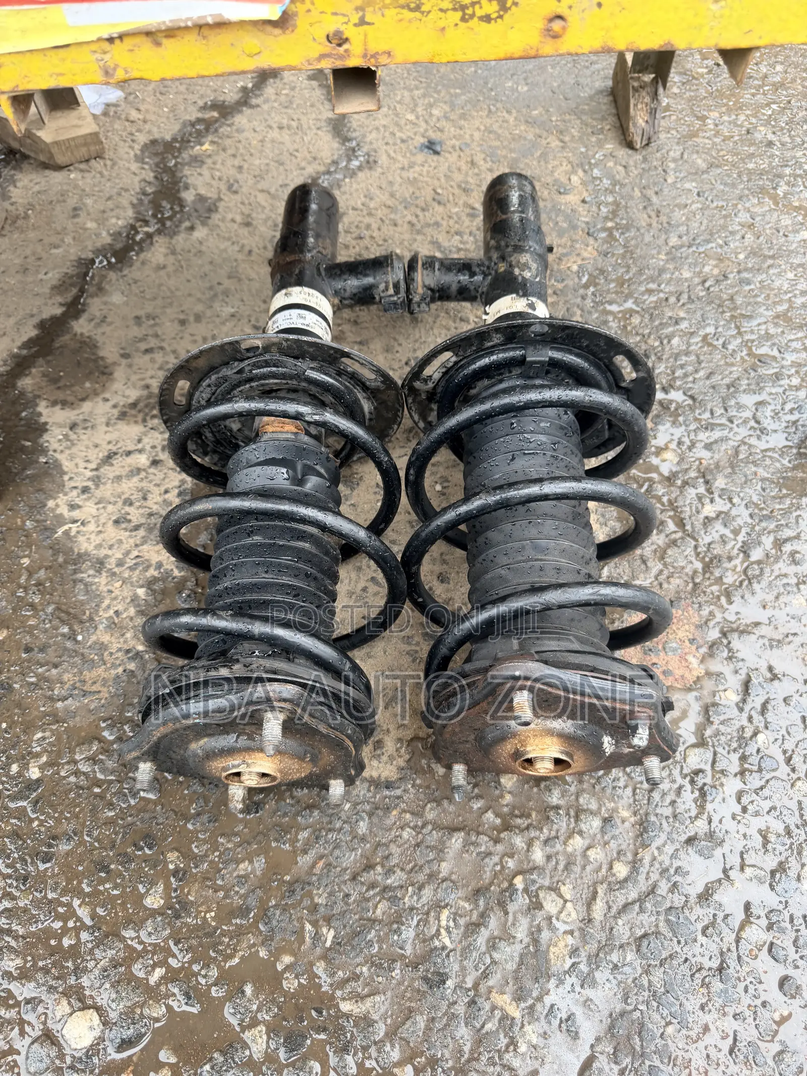 Honda Accord 2018-2021 Shock Absorber Complete With Sensor