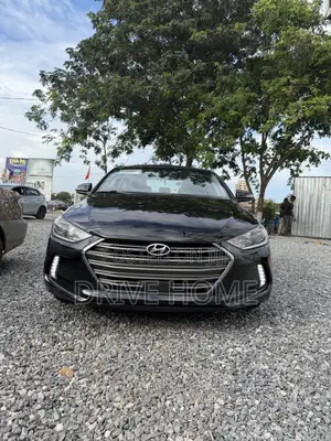 Hyundai Elantra Limited Sedan FWD (2.0L 4cyl 6A) 2017 Black