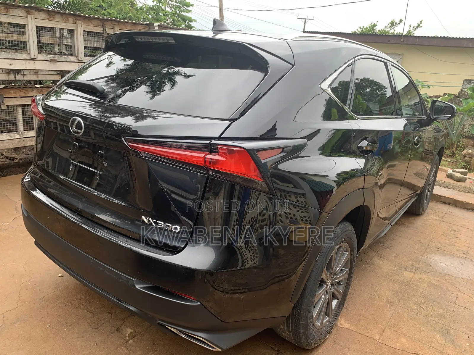 Lexus NX 300 FWD 2020 Black