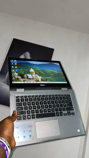 Laptop Dell Inspiron 13 5368 8GB Intel Core i3 HDD+SSD 500GB