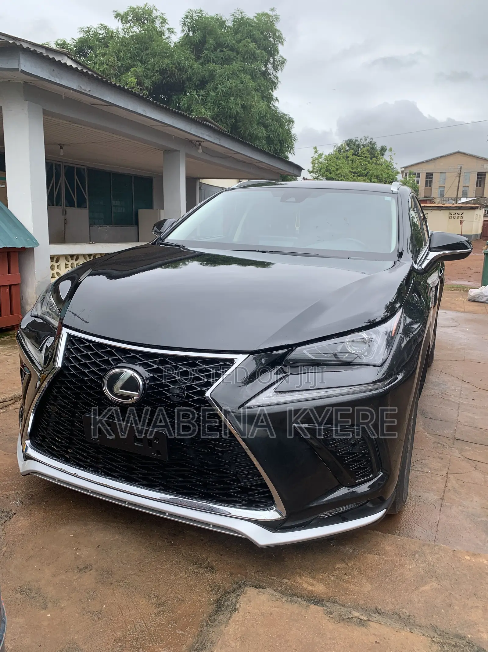 Lexus NX 300 FWD 2020 Black
