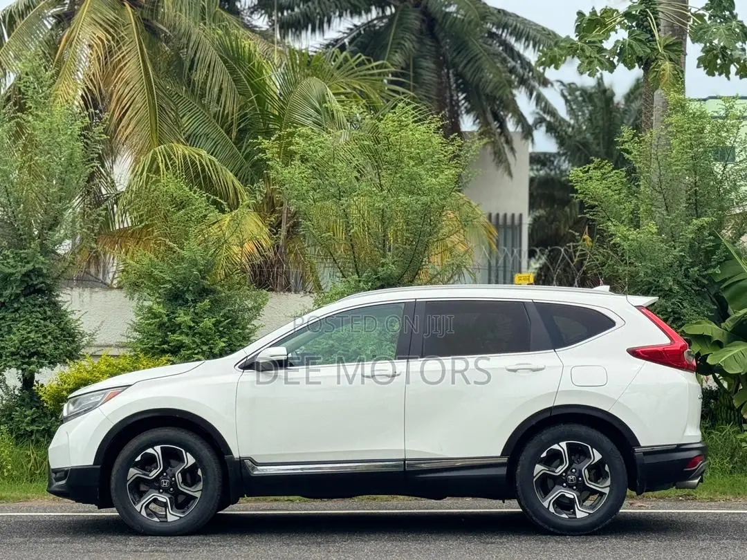 Honda CR-V Touring 4dr SUV AWD (1.5L 4cyl CVT) 2017 White