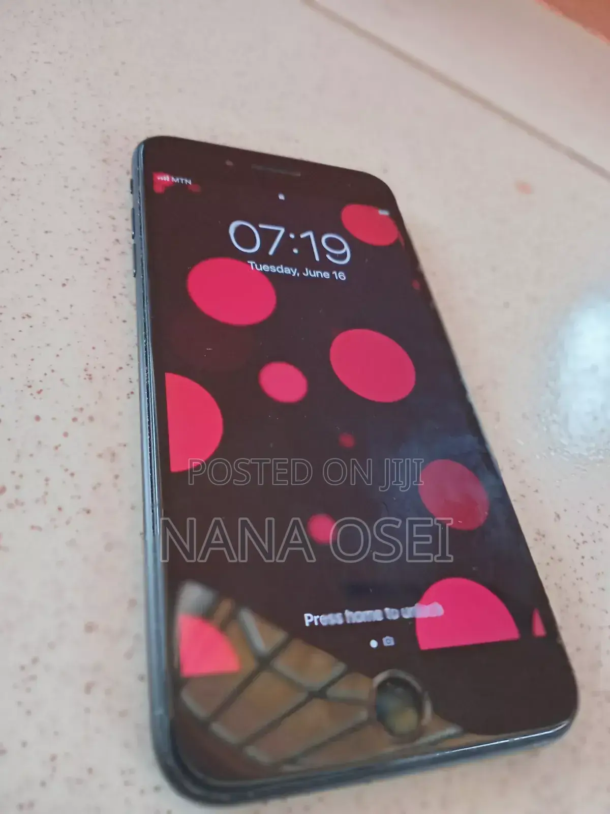Apple iPhone 7 Plus 32 GB Black
