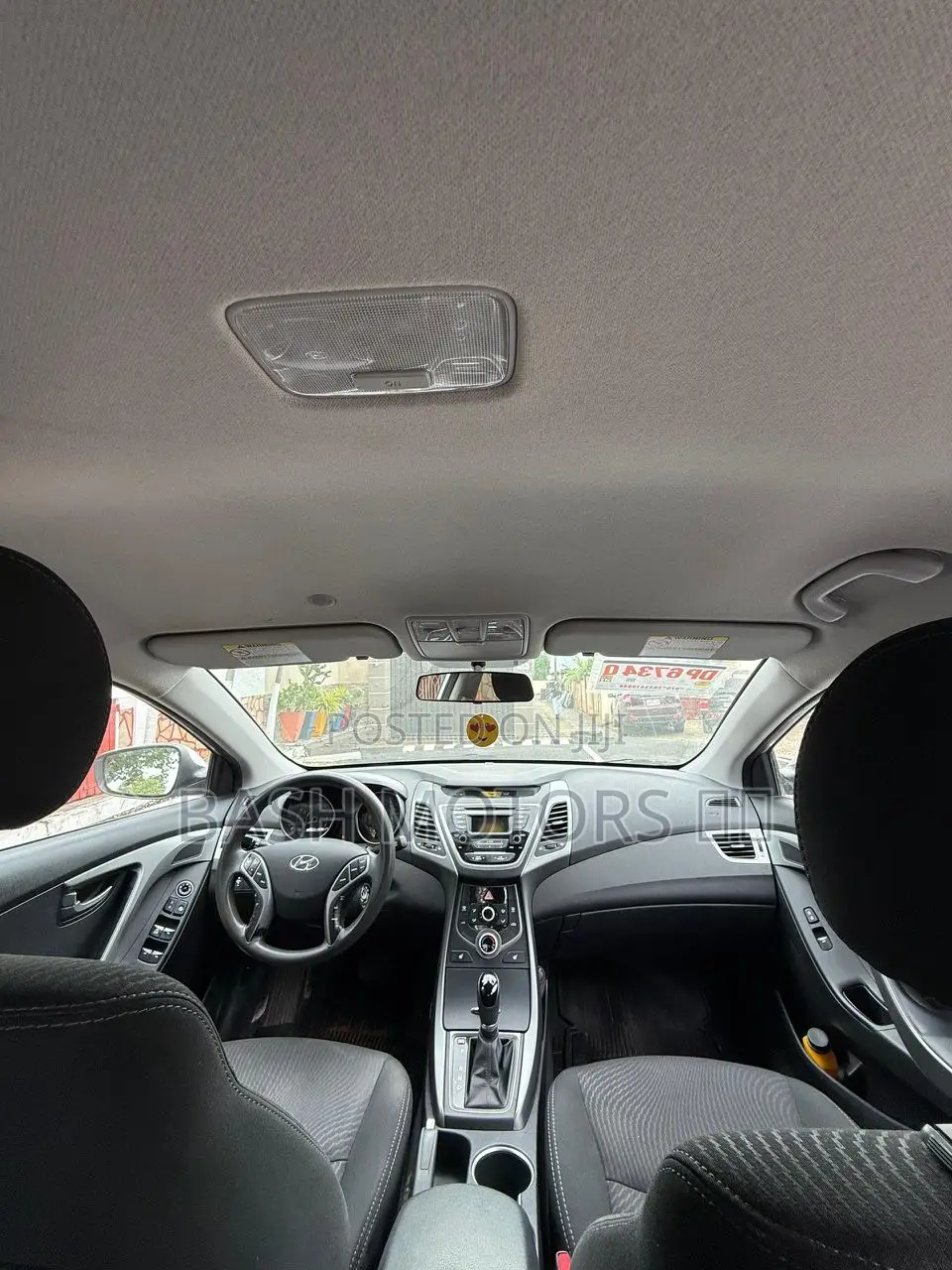 Hyundai Elantra SE Sedan FWD (1.8L 4cyl 6A) 2016 Gray