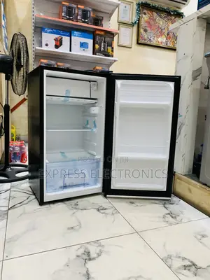Available at 10gig Store Fridge Pf-109-2b Single Table Top Fridge
