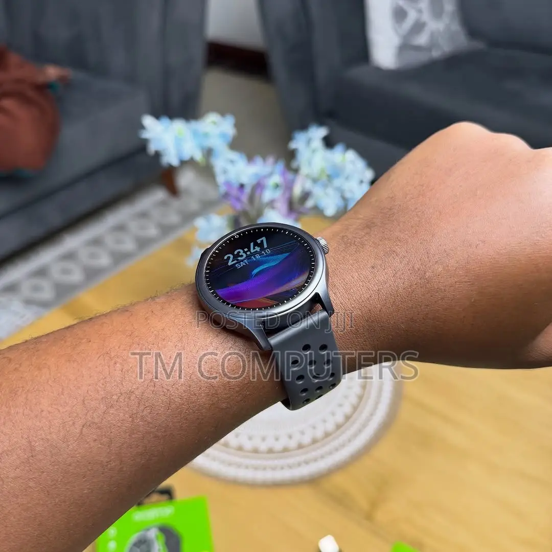 Oriamo Smart Watch