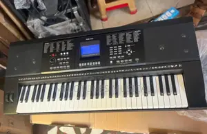 PSR-493 61-Key Teaching Electronic Keyboard