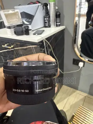 Sony Zv-E10 + 28–70mm Lens (Clean • Ready to Shoot)