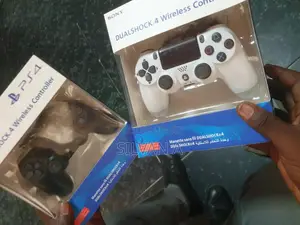 Xbox One S 10+Games and Free Item