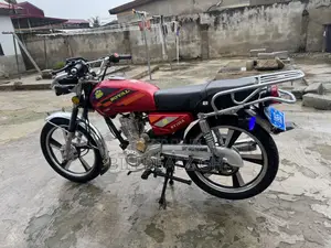 Royal RY125 2025 Red